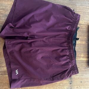 RVCA lined workout shorts burgundy colour